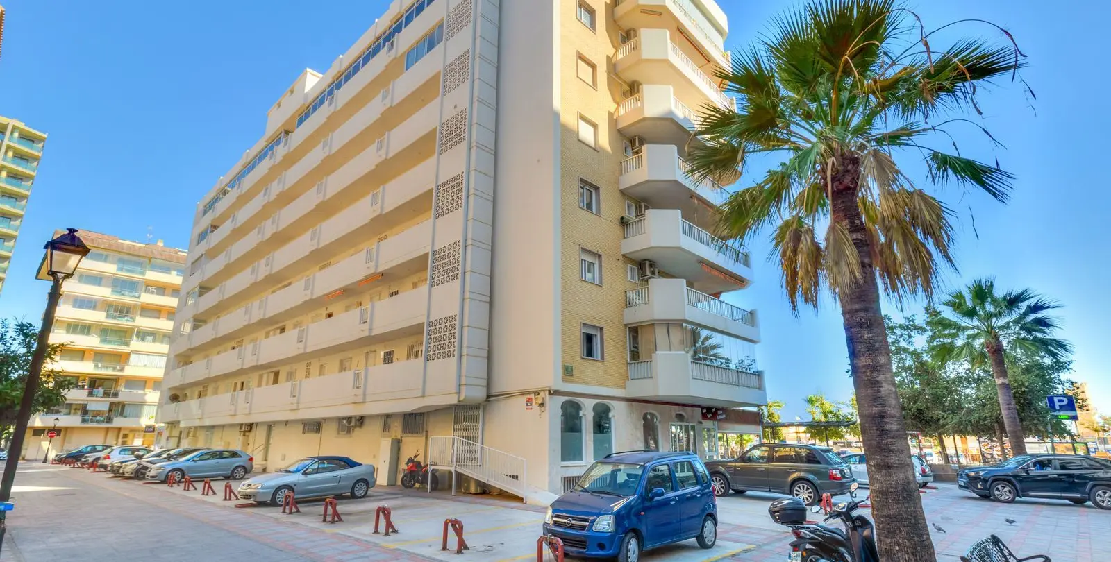 Продажа апартаментов на среднем этаже в Fuengirola 18