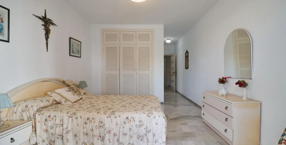 Продажа апартаментов на среднем этаже в Fuengirola 15