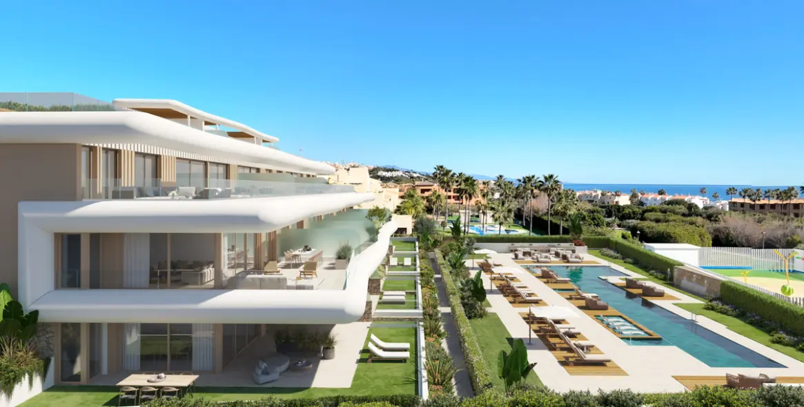 Sale of middle floor apartment in Casares 1