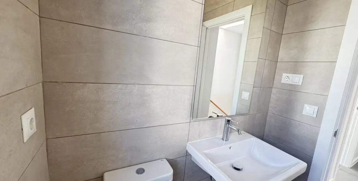 Sale of townhouse in Riviera del Sol 10