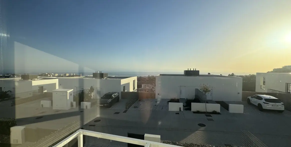 Sale of townhouse in Riviera del Sol 24