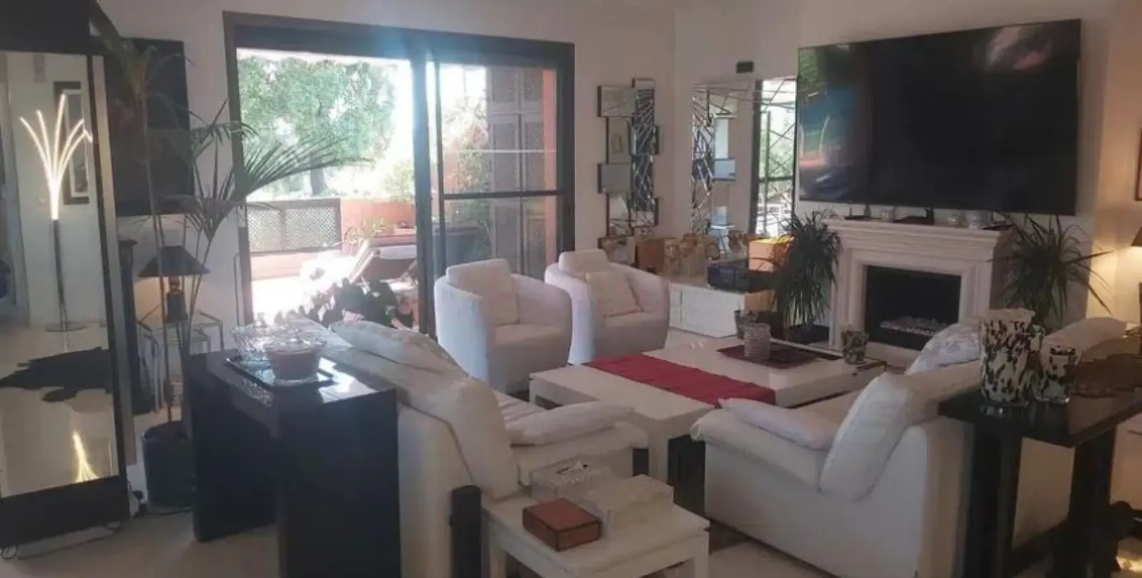 Продажа апартаментов на среднем этаже в Marbella 2