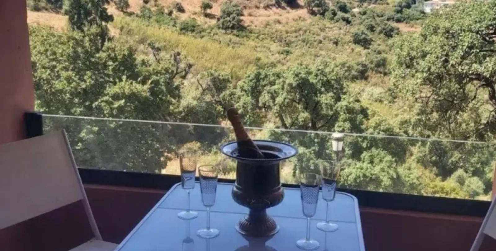 Продажа апартаментов на среднем этаже в Marbella 9