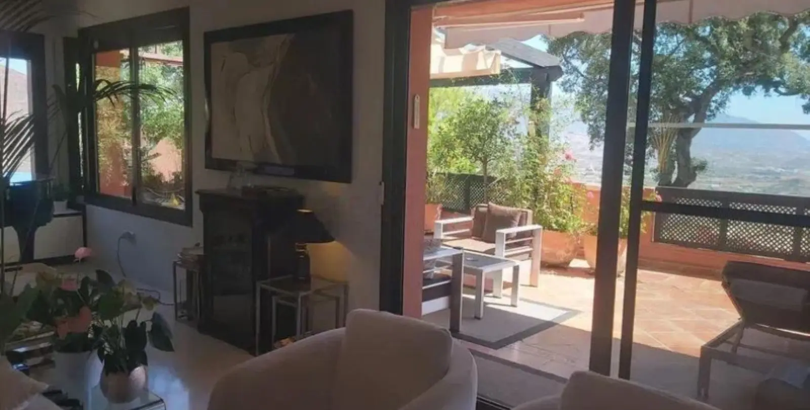 Продажа апартаментов на среднем этаже в Marbella 13