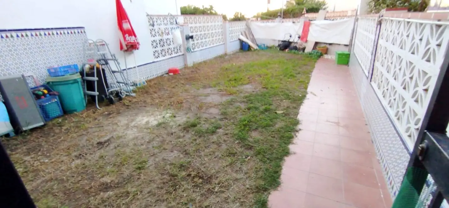Sale of townhouse in Rincón de la Victoria 2