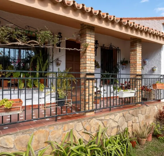 Detached villa R5045401