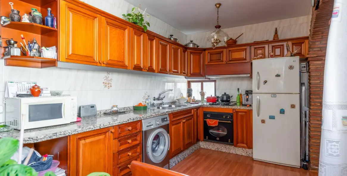 Sale of detached villa in Arroyo de la Miel 9