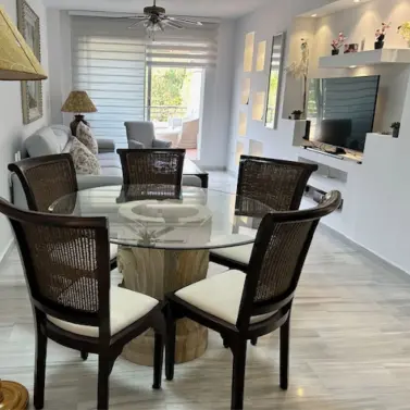 Sale of penthouse in Benahavís