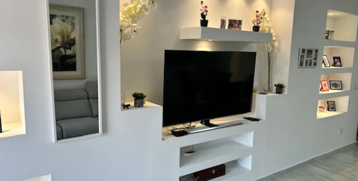 Sale of penthouse in Benahavís 2