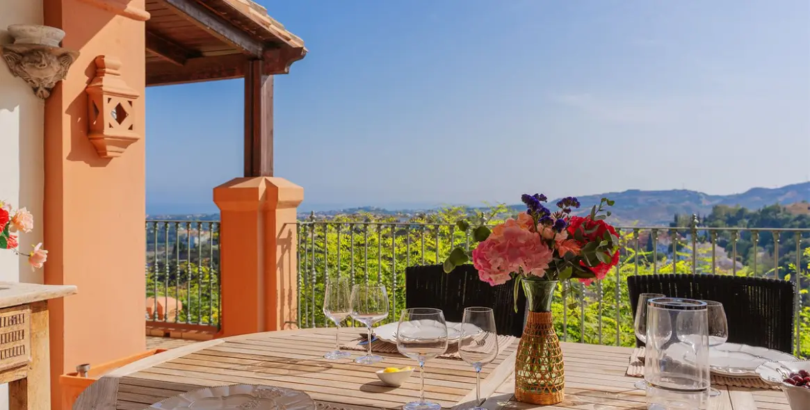 Продажа апартаментов на первом этаже в La Quinta 1