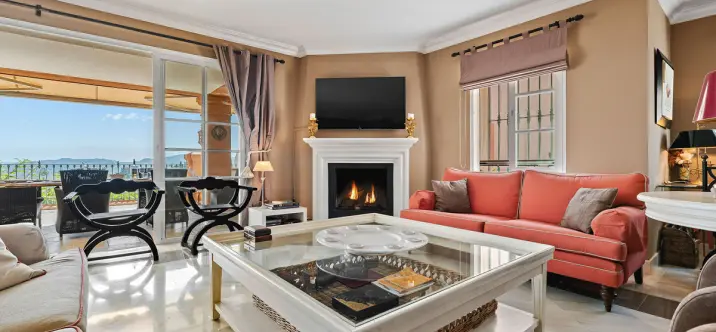 Продажа апартаментов на первом этаже в Monte Halcones 4