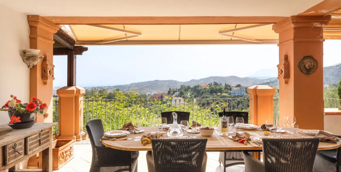 Продажа апартаментов на первом этаже в Monte Halcones 13