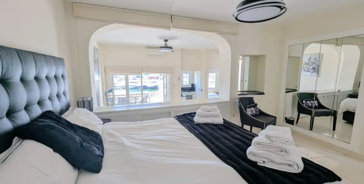 Продажа пентхауса в Puerto de Cabopino 2