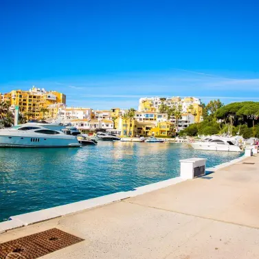 Sale of penthouse in Puerto de Cabopino