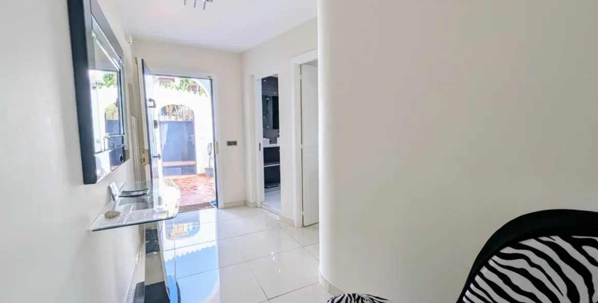 Sale of penthouse in Puerto de Cabopino 20