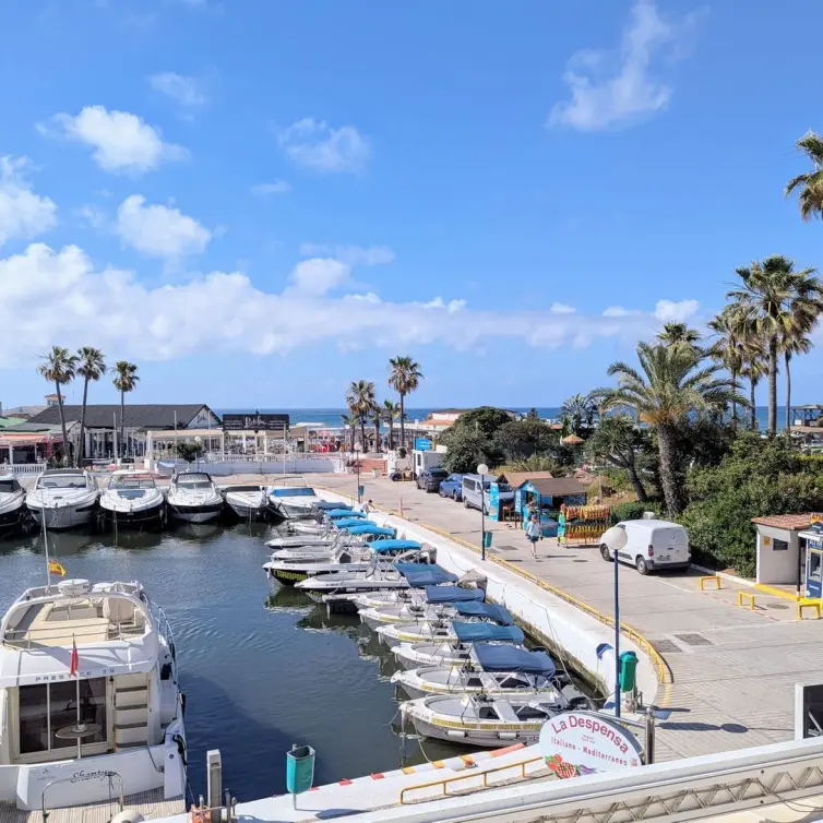 Продажа пентхауса в Puerto de Cabopino