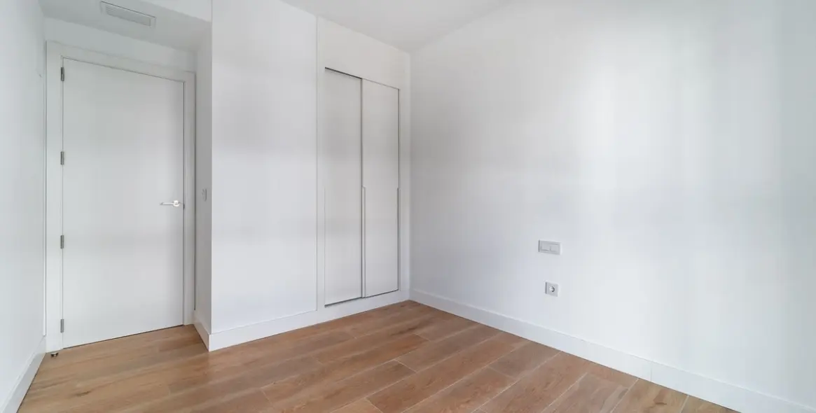 Sale of middle floor apartment in Fuengirola 20