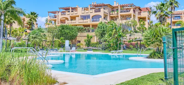 Продажа апартаментов на первом этаже в Benahavís 3