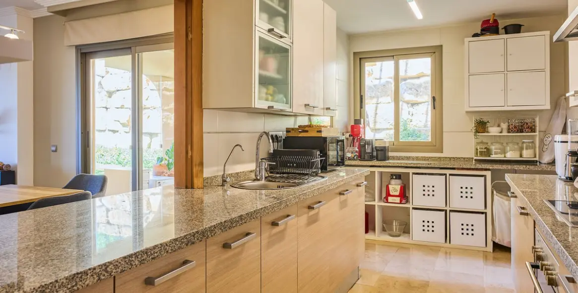 Продажа апартаментов на первом этаже в Benahavís 16