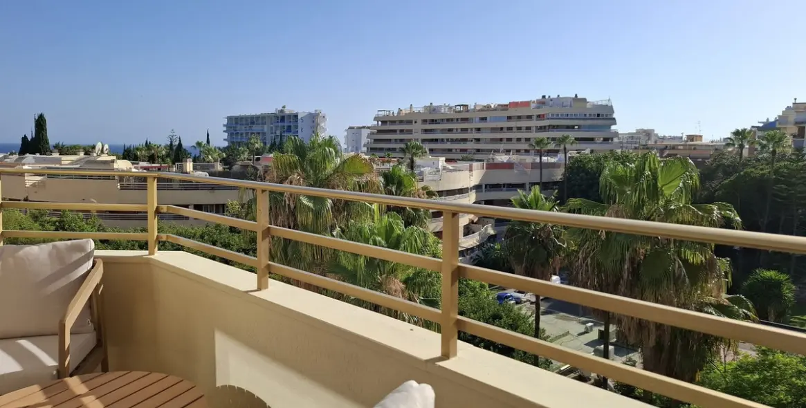 Sale of penthouse in Marbella 20