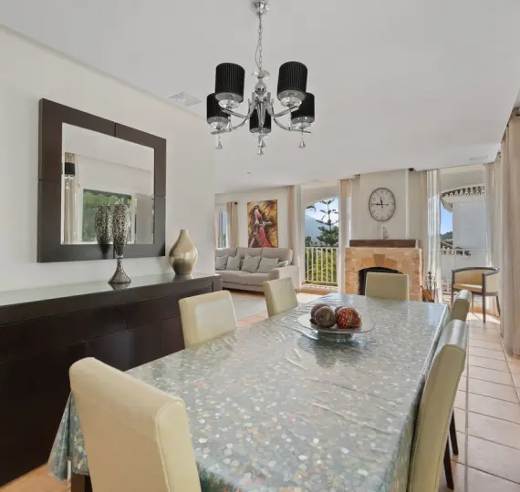 Venta de villa independiente en Coín