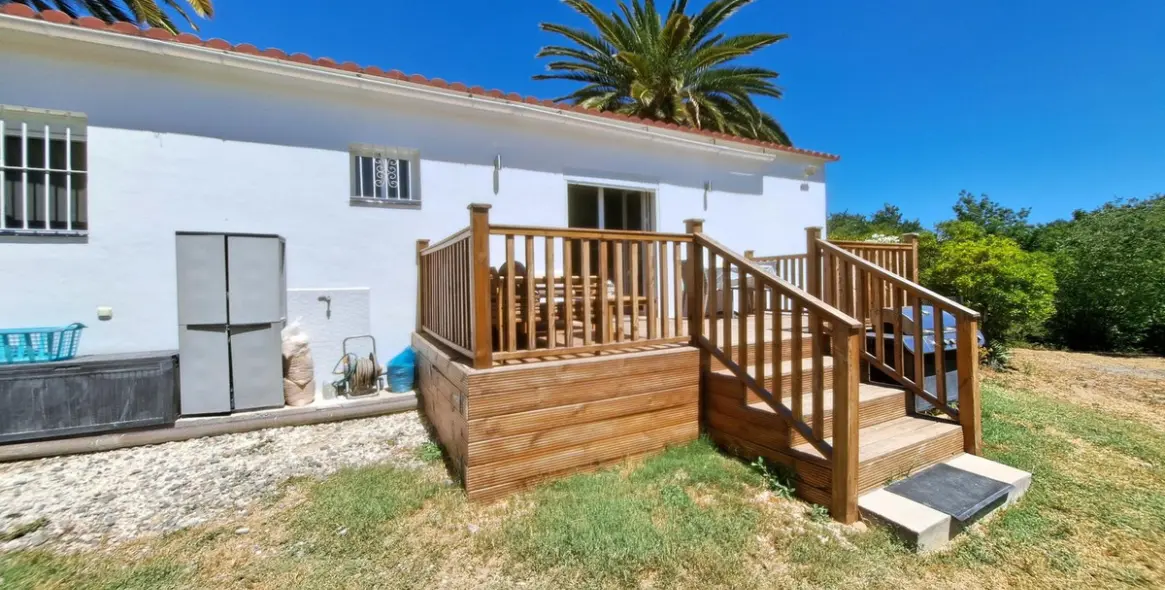 Продажа  отдельно стоящей виллы в Coín 42