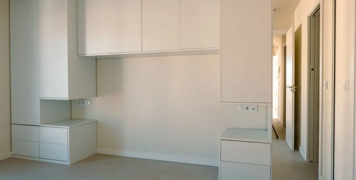 Продажа двухуровневого пентхауса в Estepona 19