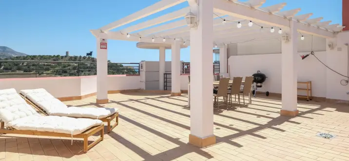 Venta de ático en Los Boliches 0