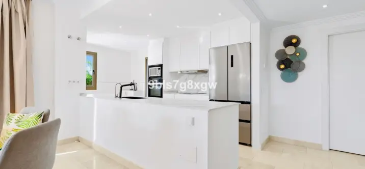 Продажа апартаментов на первом этаже в Benahavís 2