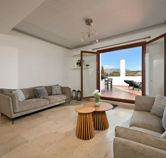 Sale of penthouse duplex in La Cala de Mijas