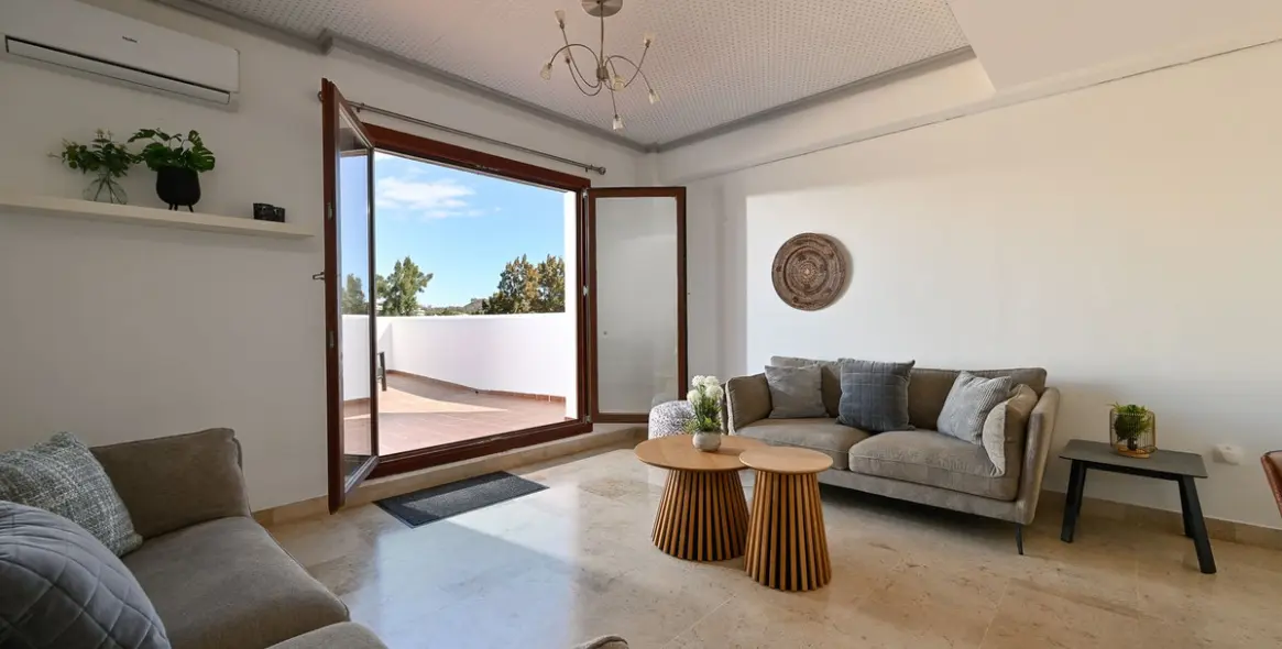 Sale of penthouse duplex in La Cala de Mijas 3