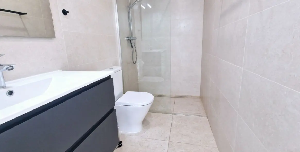 Sale of townhouse in Torrox Costa 29