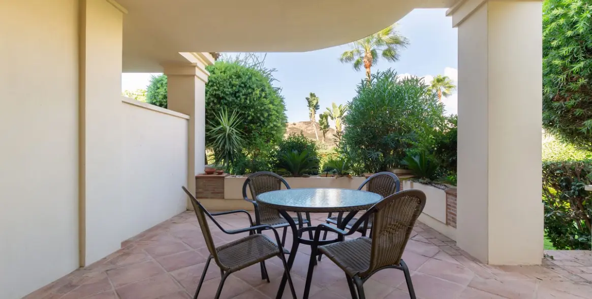 Long-term rent of ground floor apartment in Benahavís 13