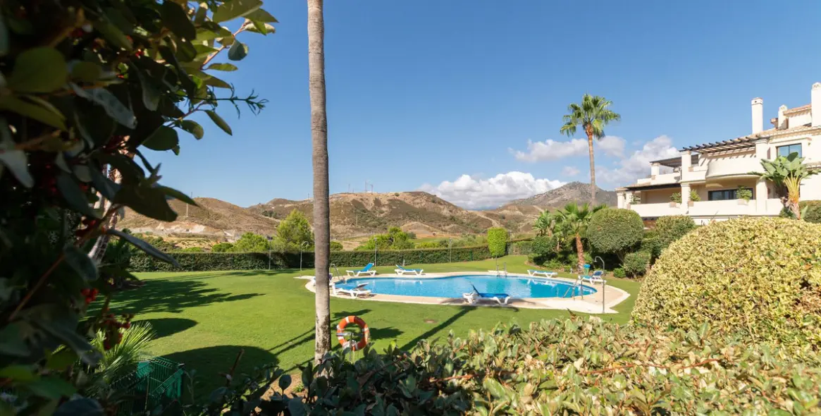 Long-term rent of ground floor apartment in Benahavís 23