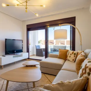 Venta de apartamento en planta media en Nueva Andalucía