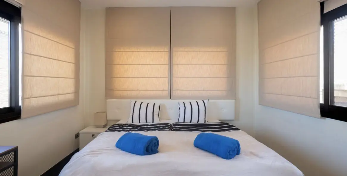 Venta de ático dúplex en New Golden Mile 12