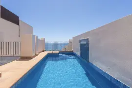 Image 4 thumb