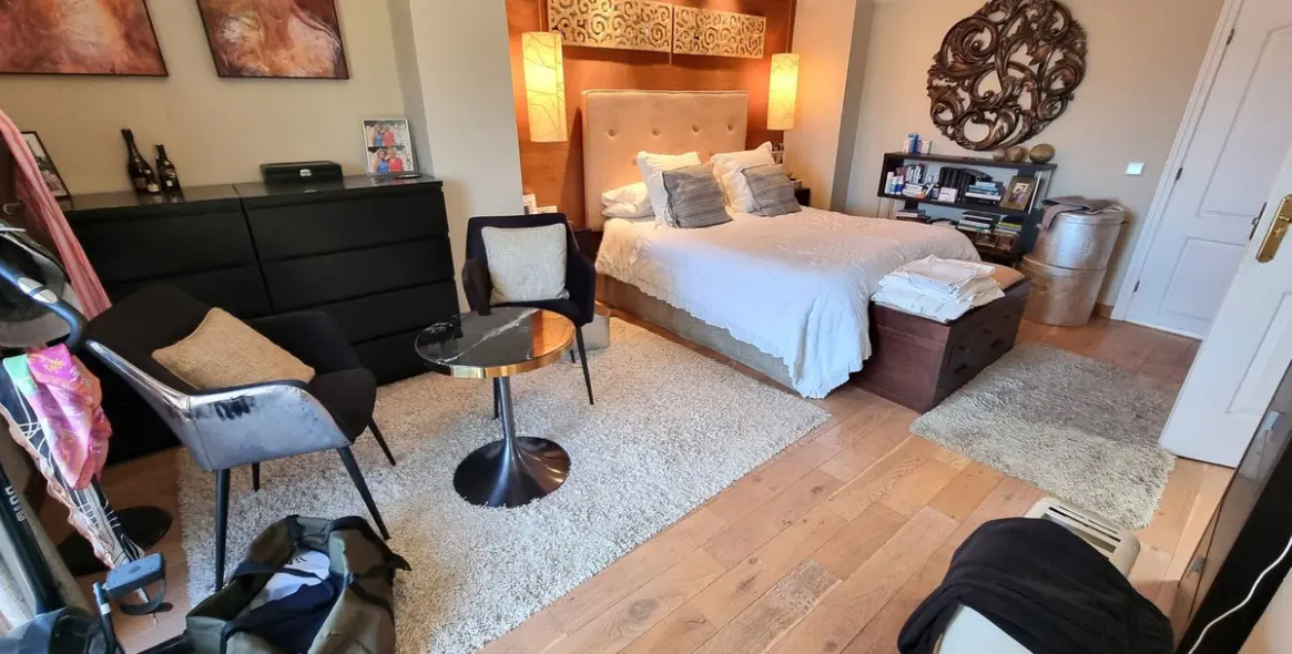 Sale of penthouse in Estepona 15