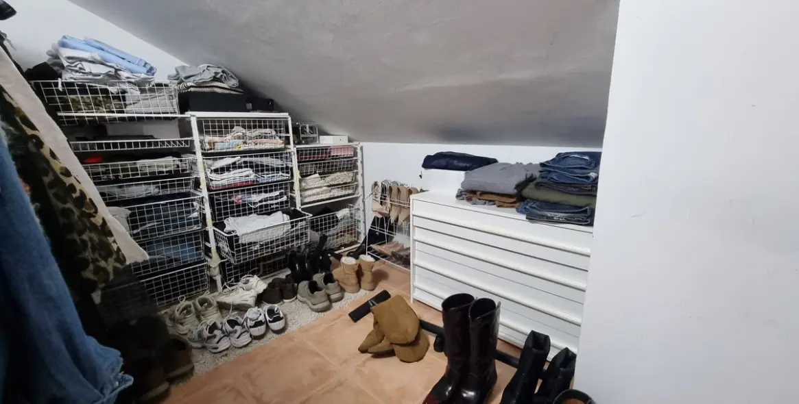 Sale of penthouse in Estepona 17