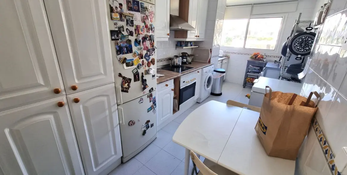 Sale of penthouse in Estepona 20