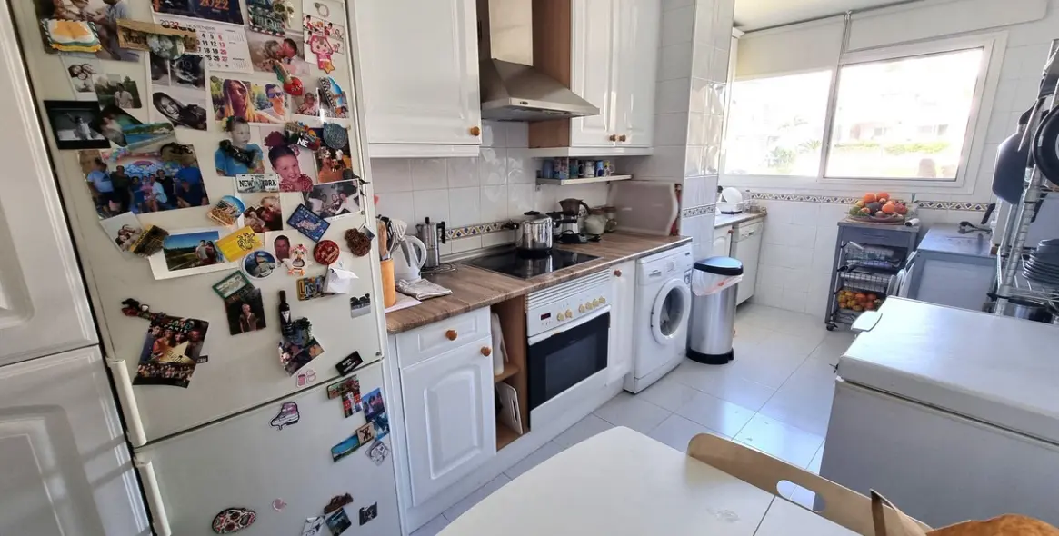 Sale of penthouse in Estepona 21