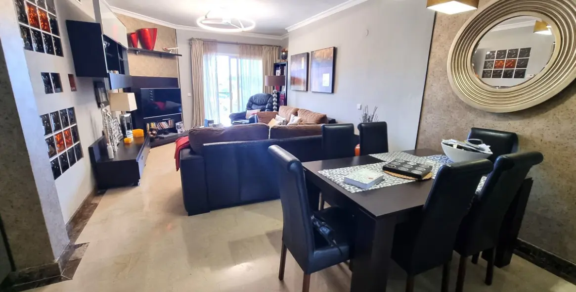 Sale of penthouse in Estepona 23