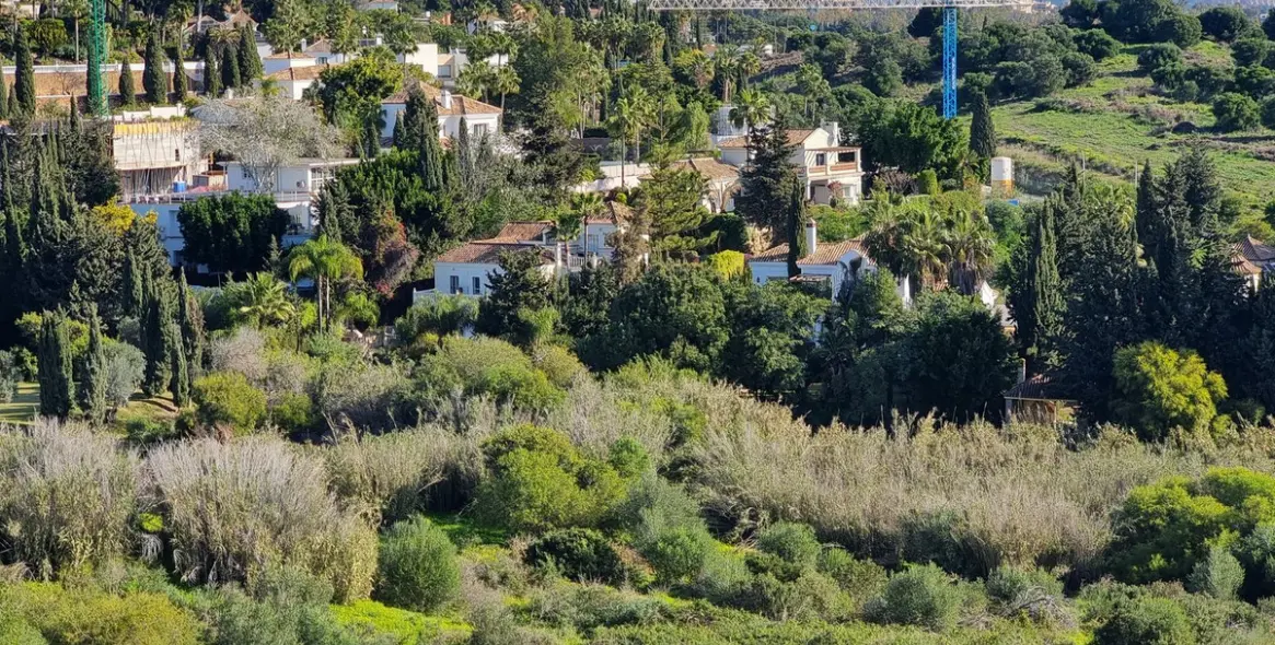 Sale of penthouse in Estepona 29