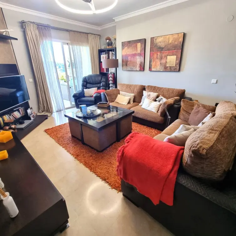 Продажа пентхауса в Estepona