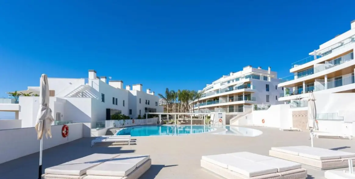 Продажа апартаментов на первом этаже в Calanova Golf 1