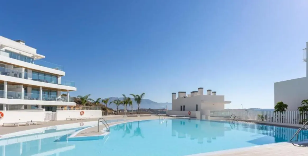 Продажа апартаментов на первом этаже в Calanova Golf 3