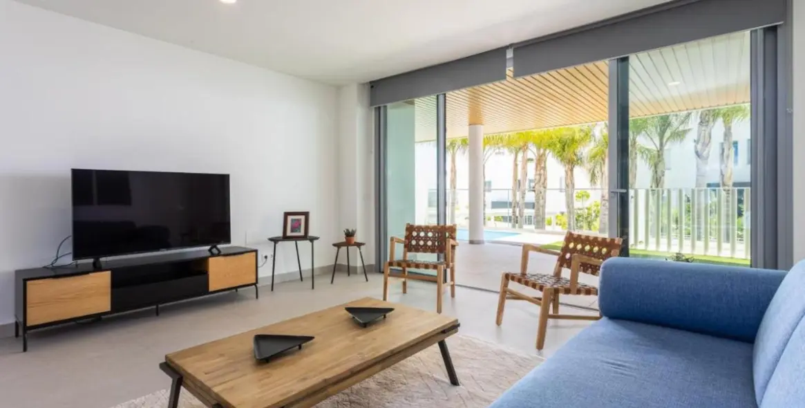 Продажа апартаментов на первом этаже в Calanova Golf 5