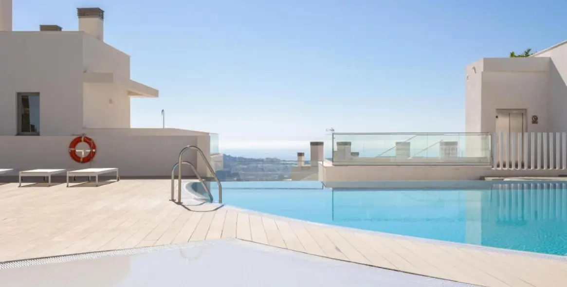 Sale of ground floor apartment in Calanova Golf 30