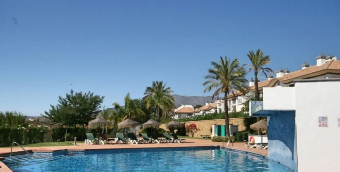 Sale of townhouse in La Cala Golf 2