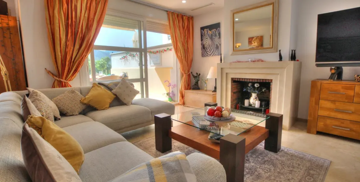 Sale of townhouse in La Cala Golf 3